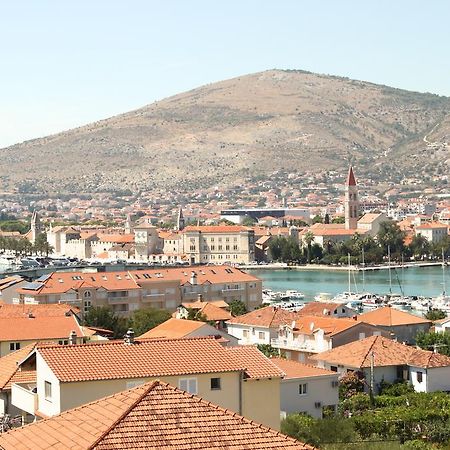 Apartments Mdk Kate Trogir Exteriör bild