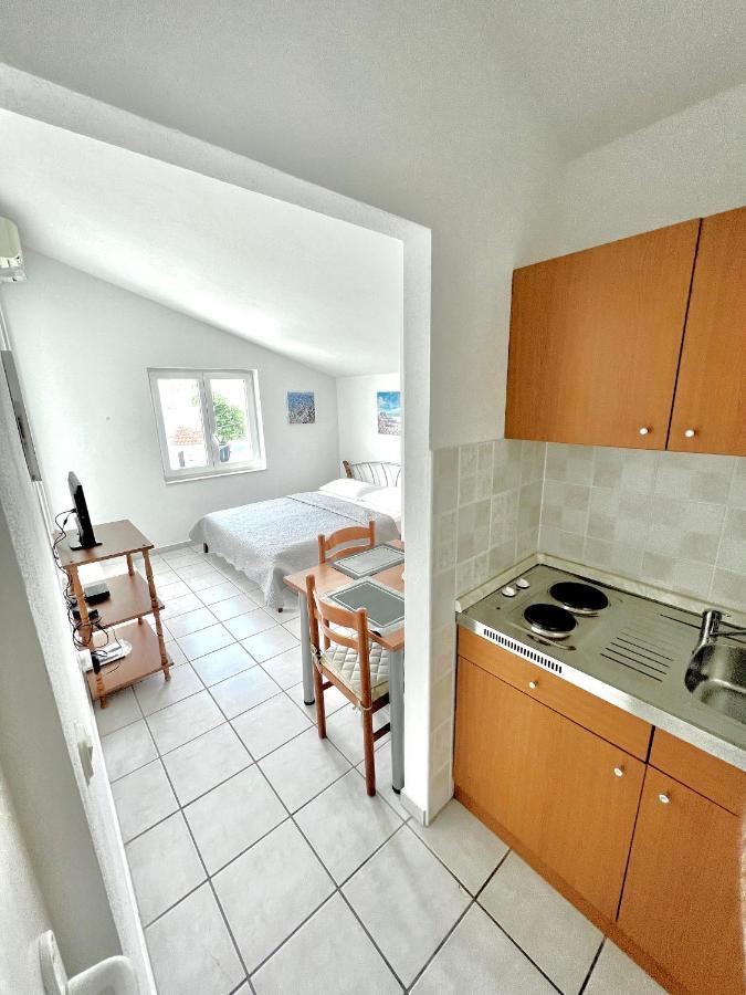 Apartments Mdk Kate Trogir Exteriör bild