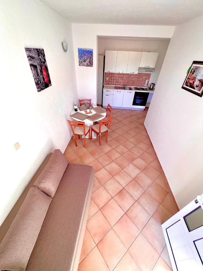 Apartments Mdk Kate Trogir Exteriör bild