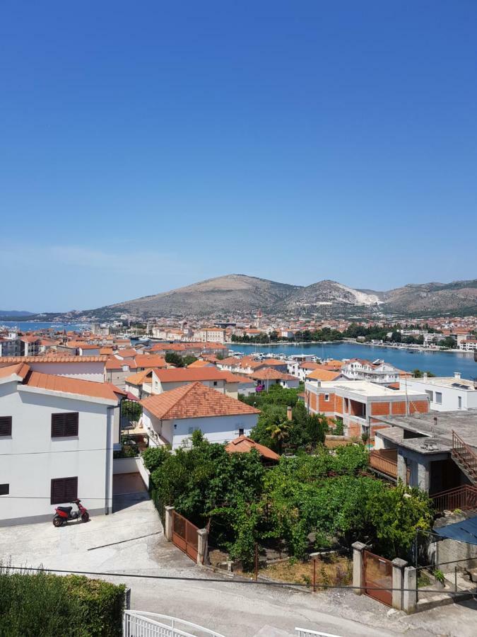 Apartments Mdk Kate Trogir Exteriör bild